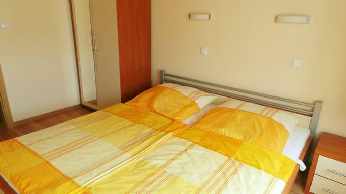 Rubin Apartment *